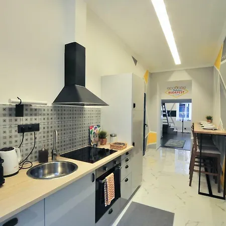 Center With Design *
