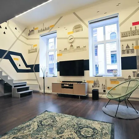 Center With Design Apartment *