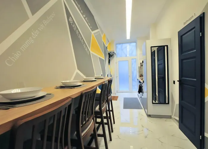 Center With Design Apartament Budapesta